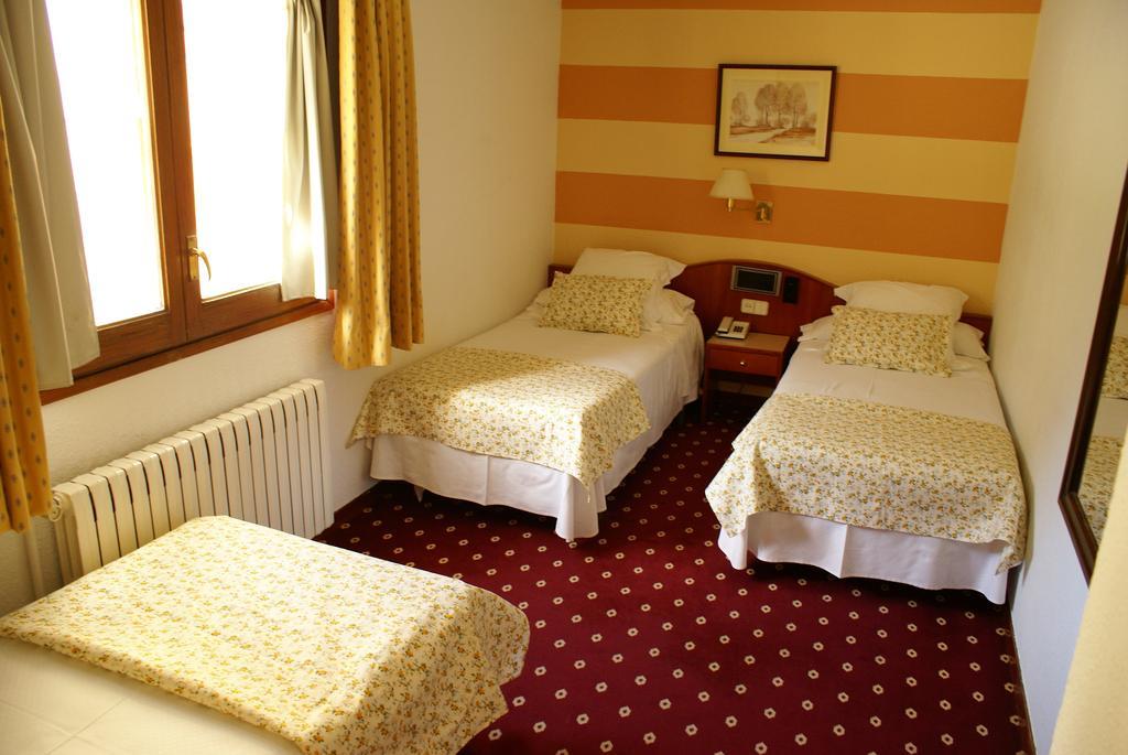 Hotel Edelweiss Arties Szoba fotó
